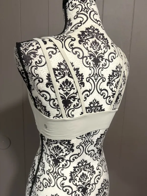LULULEMON Bundle 2 Pieces Like a Cloud Bra - Image 3