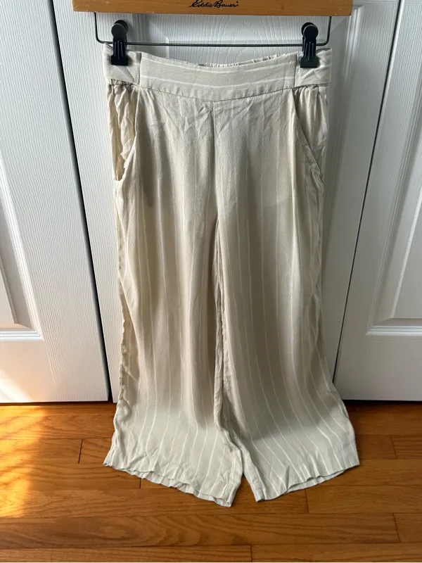 Aritzia Wilfred Fawn Wide Leg High Rise Tie Back Pants Cream Pinstripe - Image 3