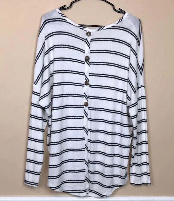 BKE Women’s Striped Fleece White Black Lightweight Buttons Back Sweater - Image 5