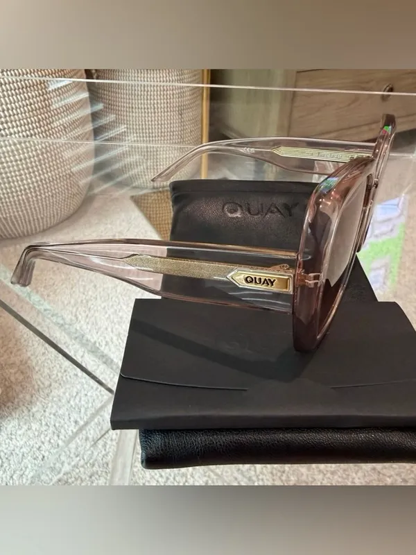 Quay Australia Translucent Full Glam Oversized Square Sunglasses Brown Lense - Image 3