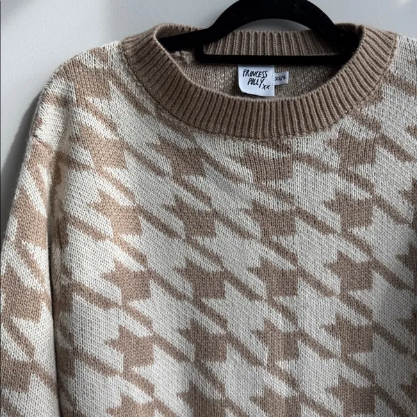 Princess Polly Beige Knit Oversized Sweater Size XS/S - Image 2