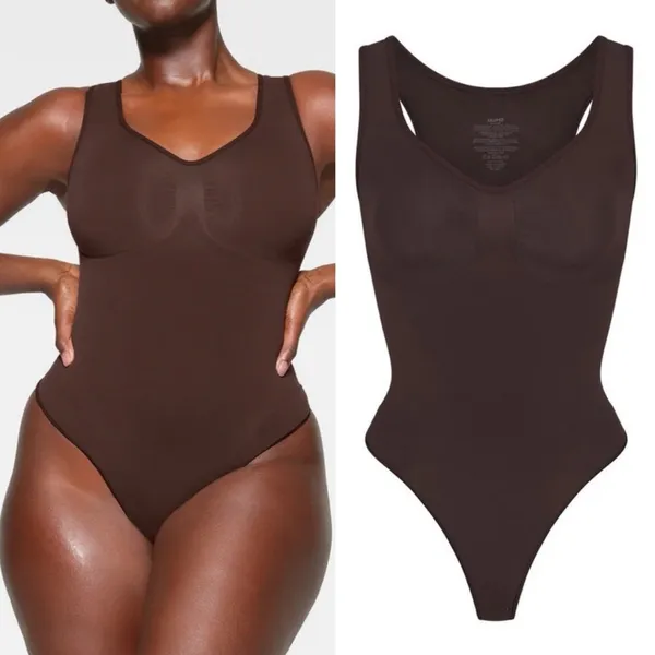 Skims Seamless Sculpt‎ Scoop Thong Bodysuit thick strap cocoa size S NWOB - Image 2