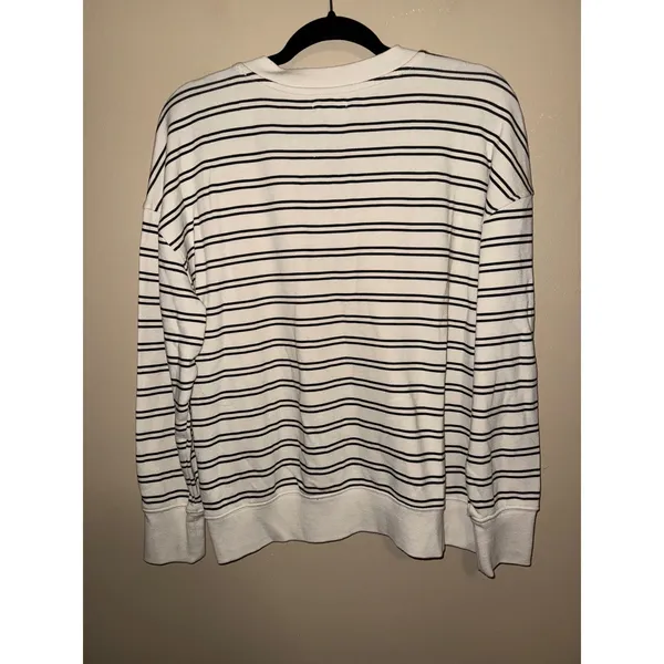 Maurices Womens Cream Black Striped Henley Snap Button Sweatshirt L Relaxed - Image 5