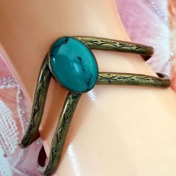 DCG Hand Tooled Brass Cuff Bracelet Turquoise - Image 6