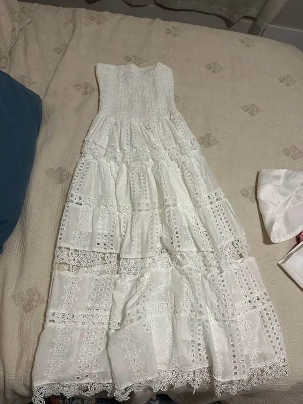Boutique dress vestique medium  - Image 3