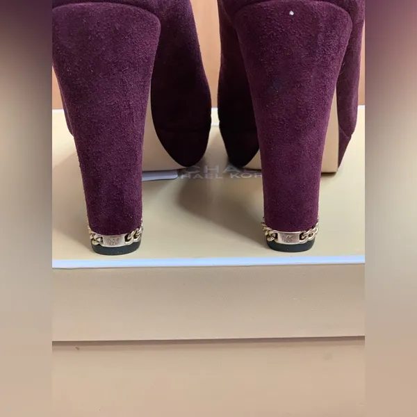 Michael Kors Elegant Plum Suede Platform Heels. Size-6M - Image 5