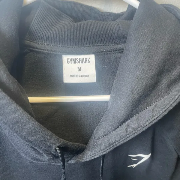 Gymshark Women's Black Cropped Athletic‎ Hoodie Sweatshirt Size Medium - Image 3