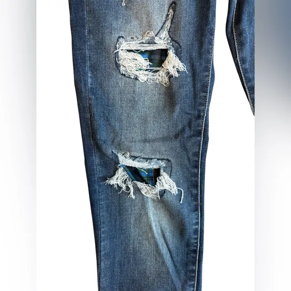 JUDY BLUE Green Blue Plaid Patch Skinny Fit Jeans Size 0/24 Women’s‎ - Image 2