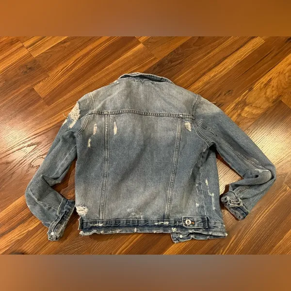 ZARA Distressed Denim Blue Jean Jacket medium - Image 3