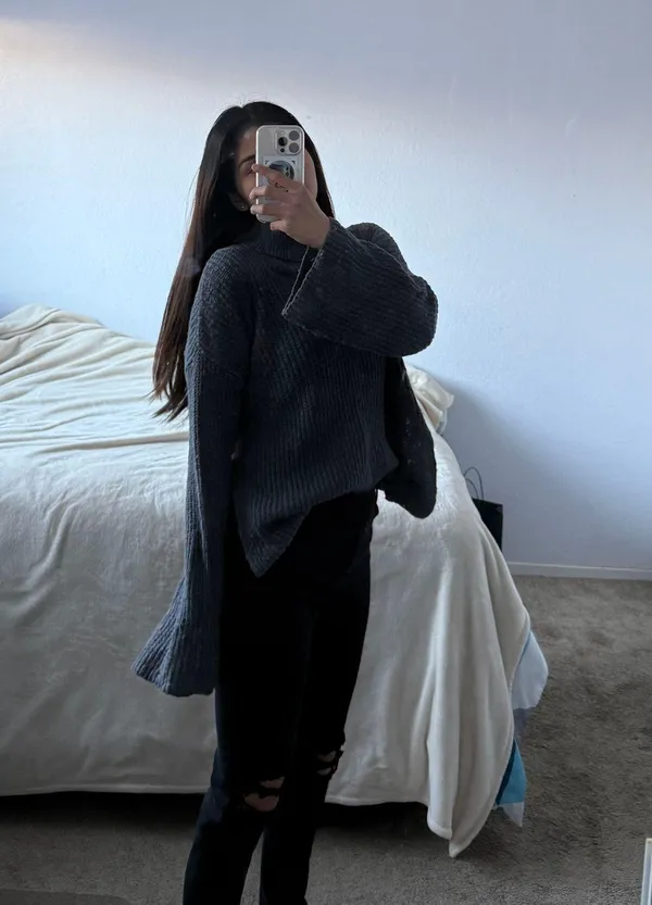 Kendall And Kylie Turtle Neck Sweater - Image 2