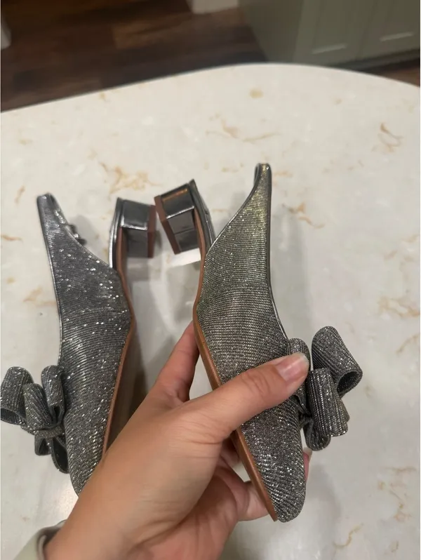 Size 8 J. Reneé Tanay slingback pumps Silver - Image 8
