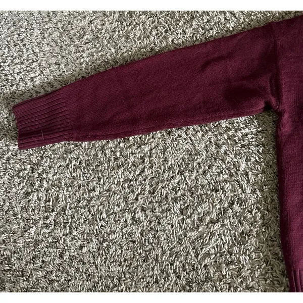Old Navy Women's Maroon Polo Sweater Size small‎ - Image 4