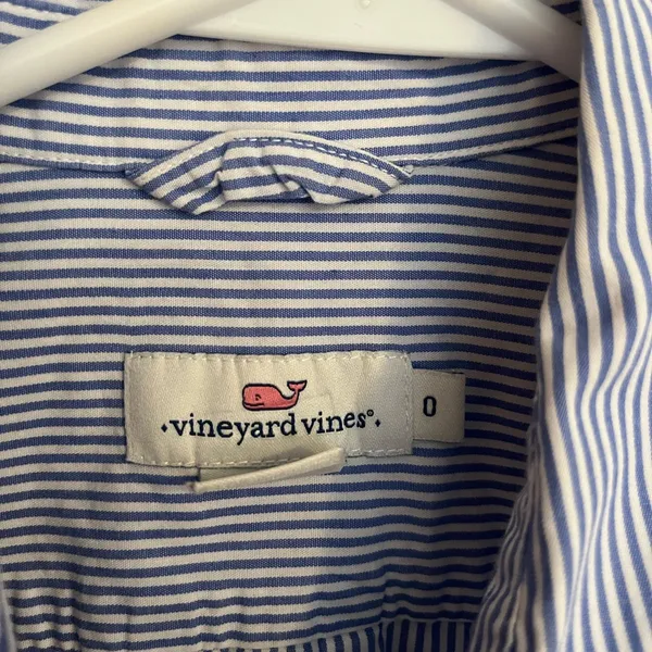 [Vineyard Vines] Blue/White Striped Button Down Shirt -‎ Size 0 - Image 4