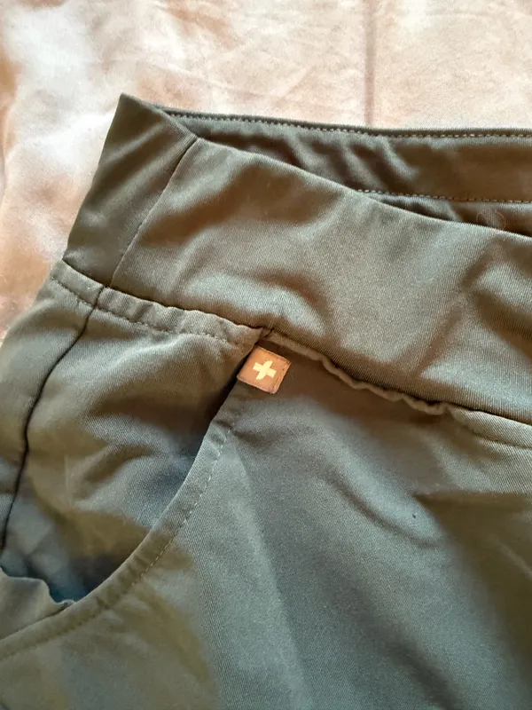 FIGS Scrub Jogger Pants - Image 2