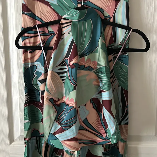 Rachel Zoe Women’s 2-Piece Tropical‎ Palm Print Satin Halter & Pant Set Small - Image 13