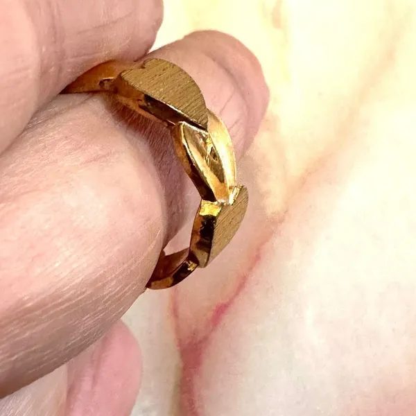 14k HGE gold heart ring - Image 4
