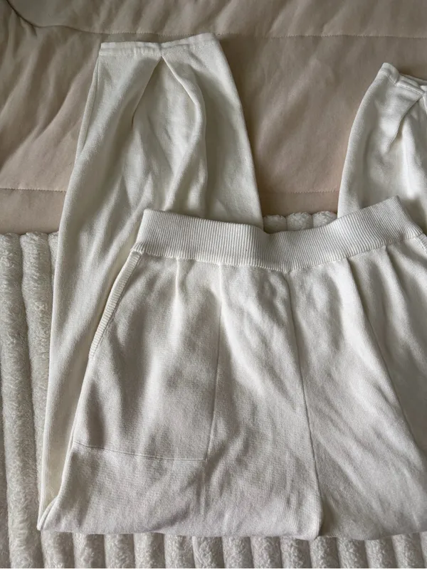Amazon Cream Knit Jogger Pants with Patch Pockets - Image 3