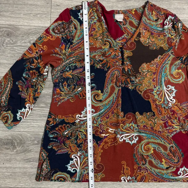 Chicos Paisley V-Neck Blouse Size 2 Large Rust Navy‎ 3/4 Sleeve Button Trim Top - Image 10