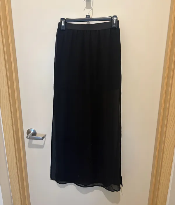 Black maxi skirt - Image 4