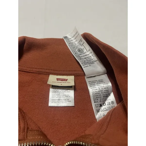 Women's Levi's Crop Top Cosmo 1/4 Zip Sweatshirt In Large Baked Clay Brown - Image 4