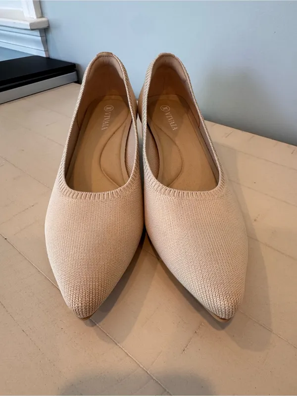 Vivaia Tracy Pro Pointed Toe Chunky Heels Sz 37.5 - Image 3