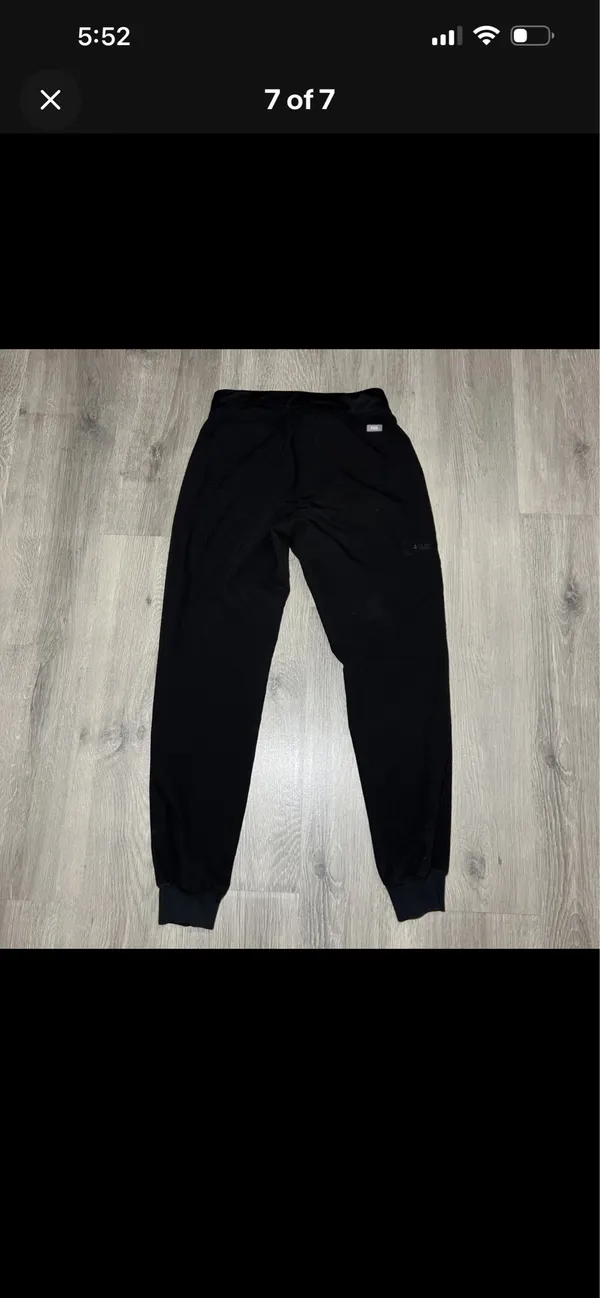 FIGS Zamora Scrub Pants Jogger Black - Image 7