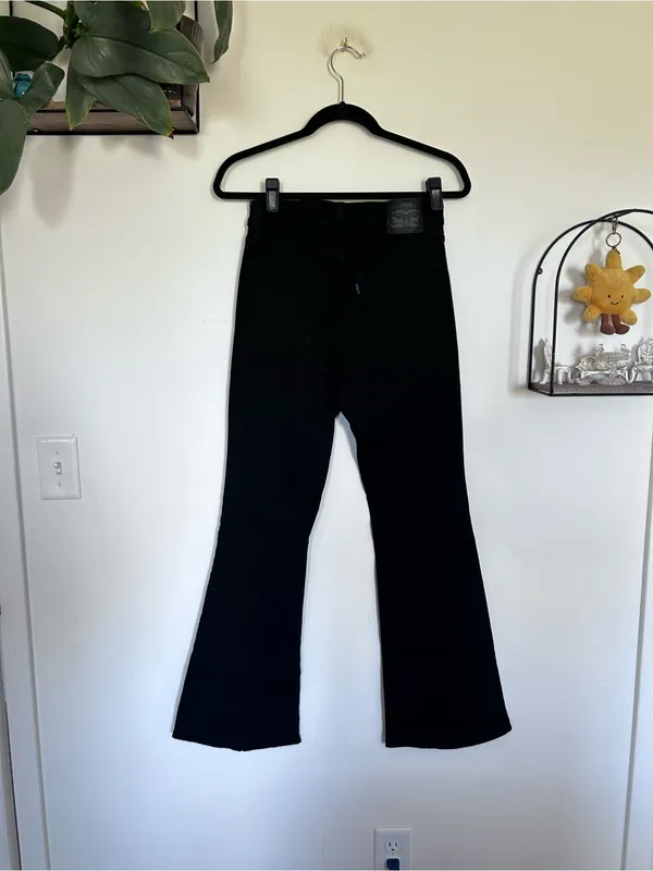 Levi’s 726 Black Flare Denim Jeans - Image 2