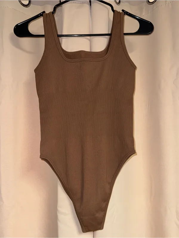 oqq bodysuit Brown - Image 3