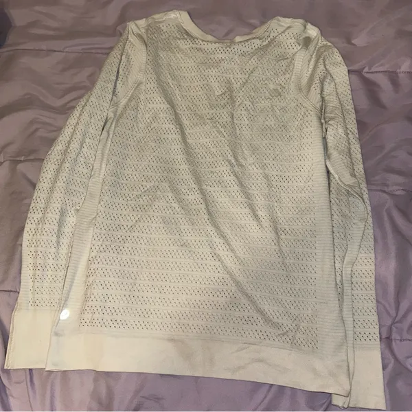 Lululemon Swiftly Breathe Long Sleeve Squad - Image 3