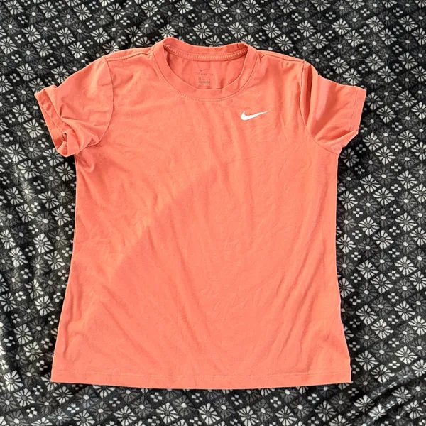 Nike T-Shirt - Image 2