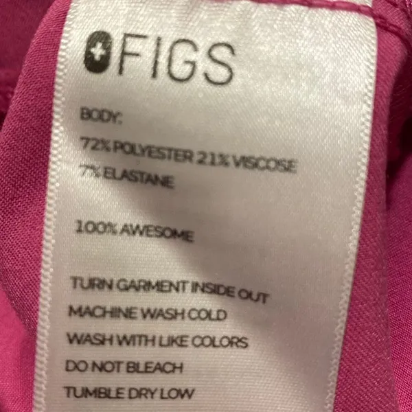 Figs scrub top size small - Image 5
