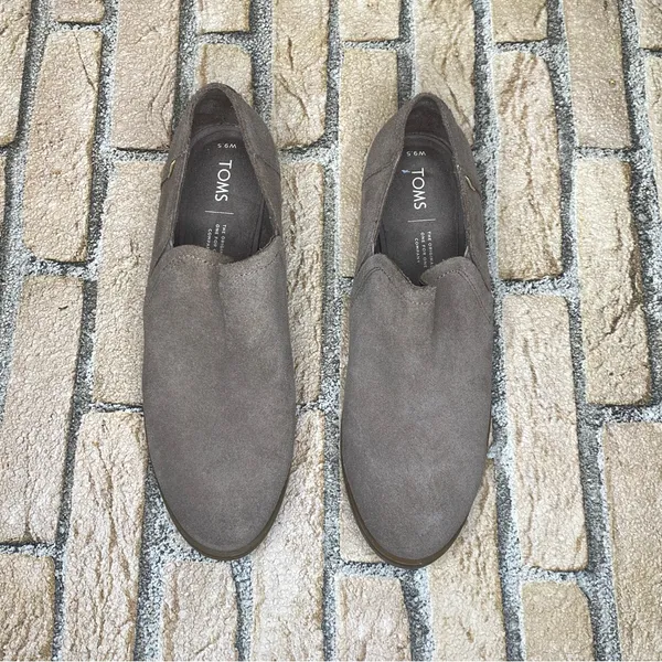 Toms Shaye Suede Low Booties Shooties size 9.5 - Image 2
