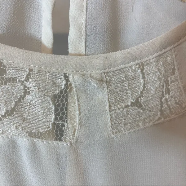 Anthropologie Pins and Needles Ivory White Semi-Sheer Lace Tunic Blouse Top XS - Image 5