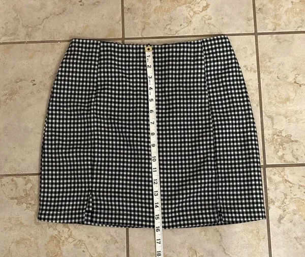 Eyeshadow Gingham Mini Skirt - Image 8