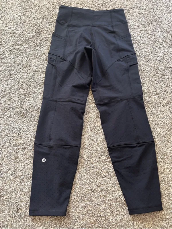 Lululemon Om & Roam Untight Tight size 2 - Image 3