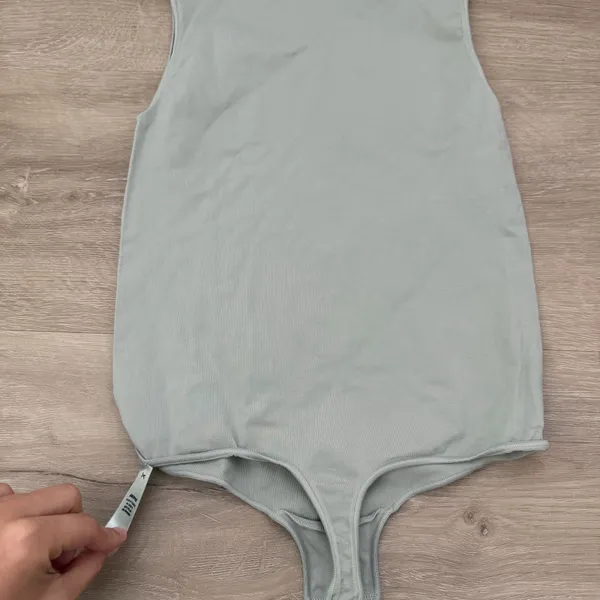 Skims Essential Bodysuit in Mineral Green - Image 8