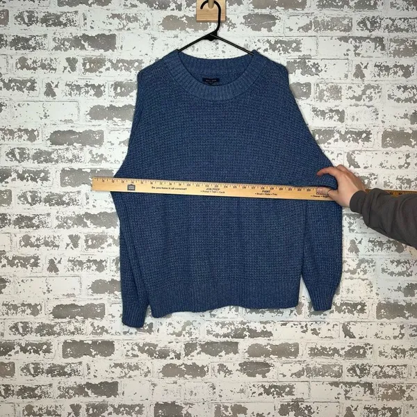 American Eagle | women blue knitted sweater - Image 4