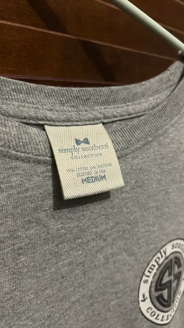 Simply Southern T-Shirt Women’s M - Image 3