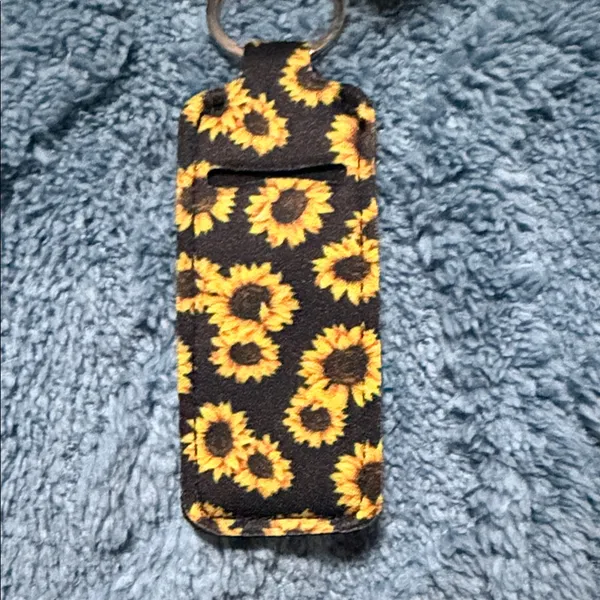Yellow Sunflower Keychain Set with Yellow Pom Pom‎ - Image 3