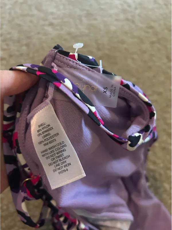 CD10 Woman beach Wear Top Xs Cute Bra Build In - Image 3