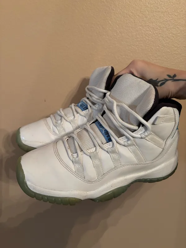 Air Jordan 11 BG 'Legend Blue' - Image 6