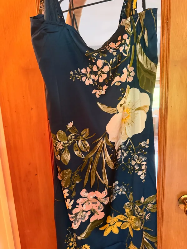 Lulus Floral Midi Dress - Image 4