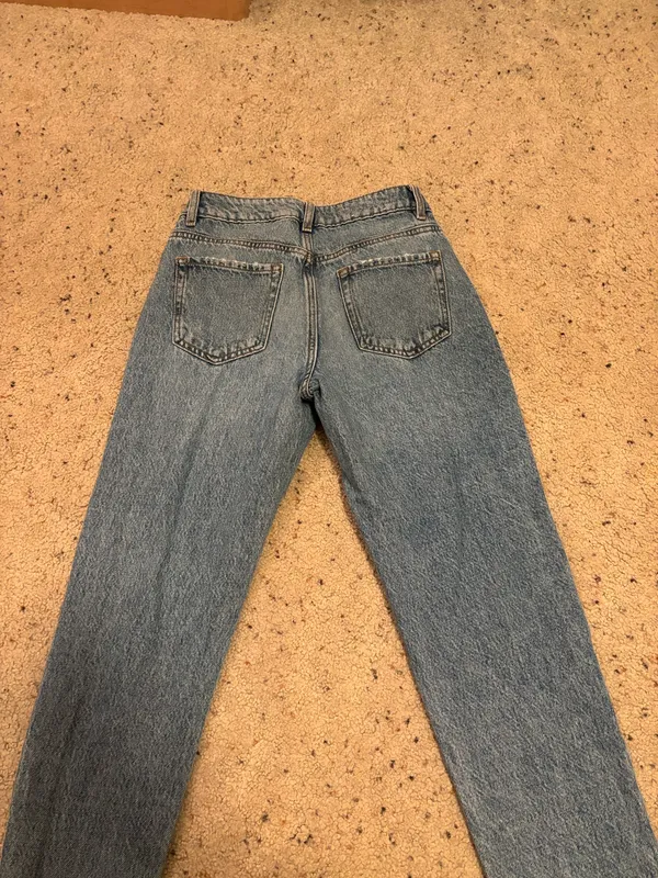 Garage Jeans Mom Ripped Light Wash - Image 4