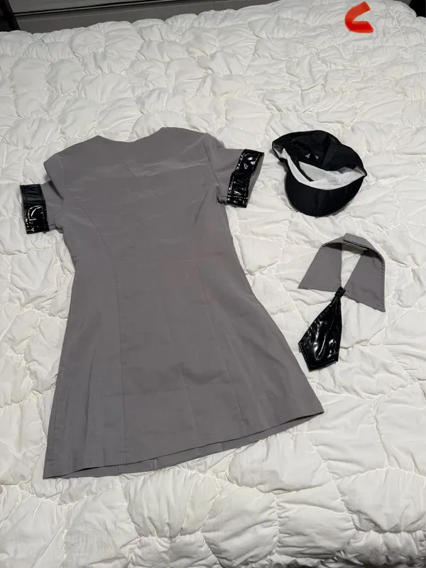 Womens dreamgirl corrections officer costume S - Image 5