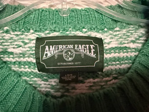 American Eagle Outfitters Sweater - Image 3