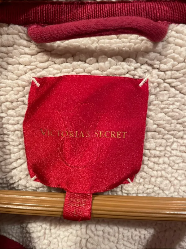 Cute soft Victoria’s Secret fleece trim sweatshirt robe pockets plum wine - Image 6