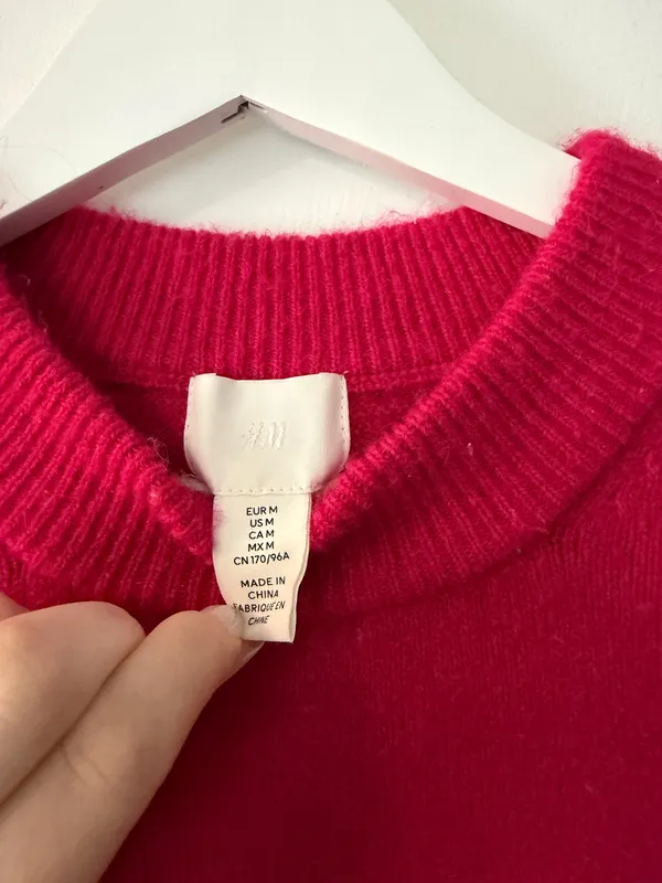 H&M Pink Sweater - Image 3