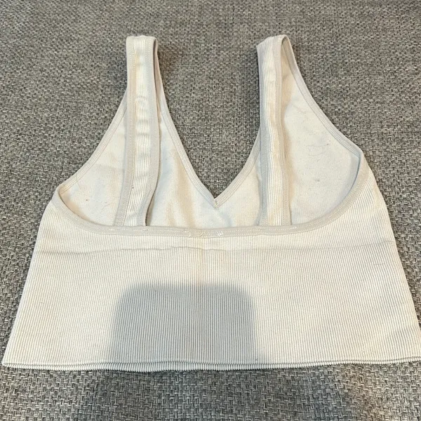 MOVING SALE White ribbed vneck ribbed tank - Image 7