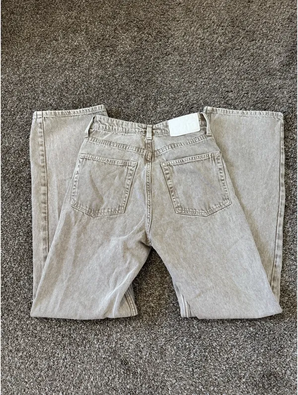 H&M Jeans High-Waisted - Image 2