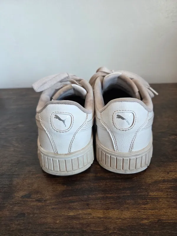 Puma Carina 2.0 White Sneaker Platform Tennis Prep Leather Sporty Athletic 7.5 - Image 4